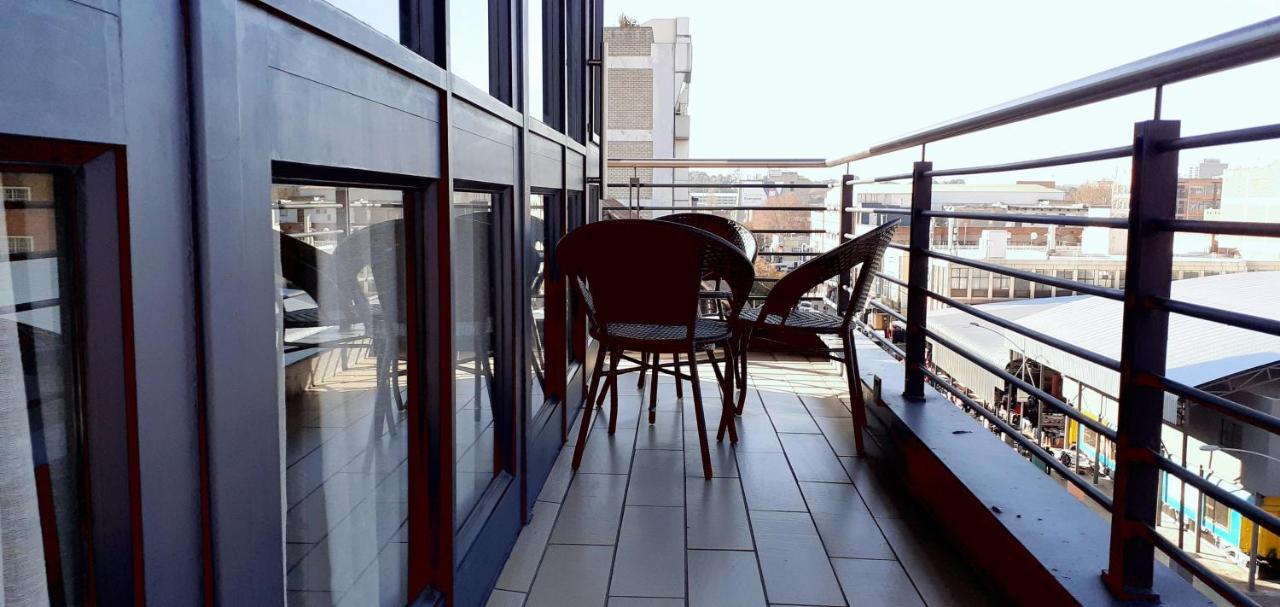 Alcazaba Hotel Johannesburg Buitenkant foto