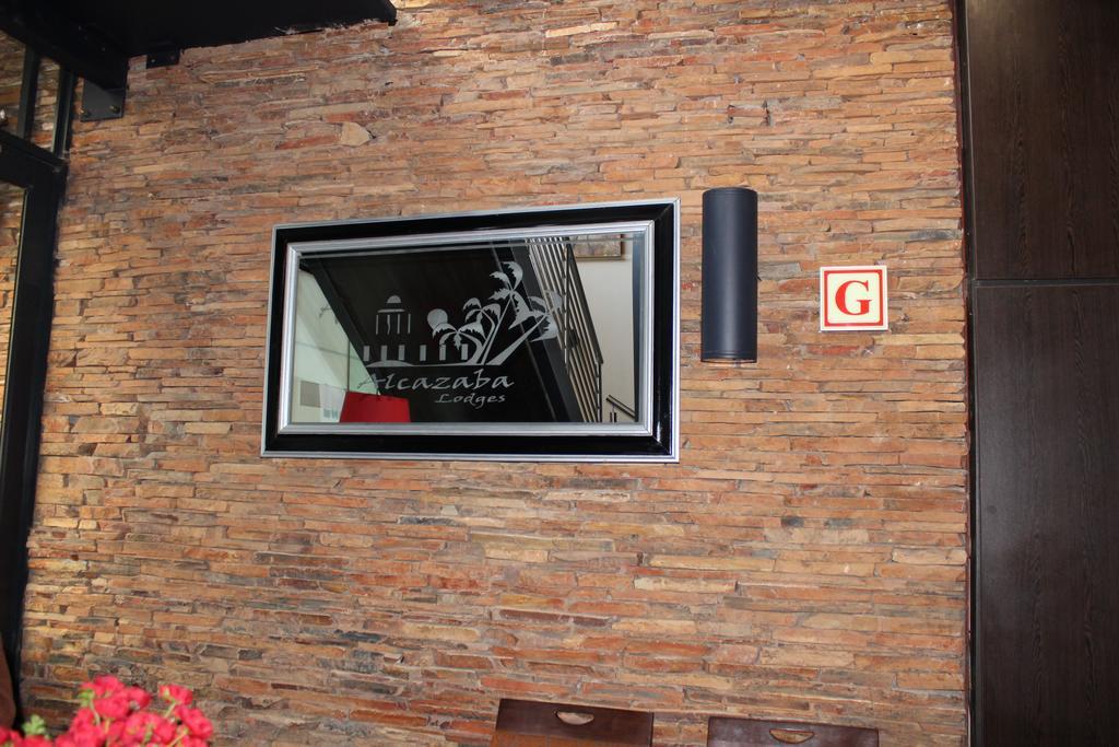 Alcazaba Hotel Johannesburg Buitenkant foto