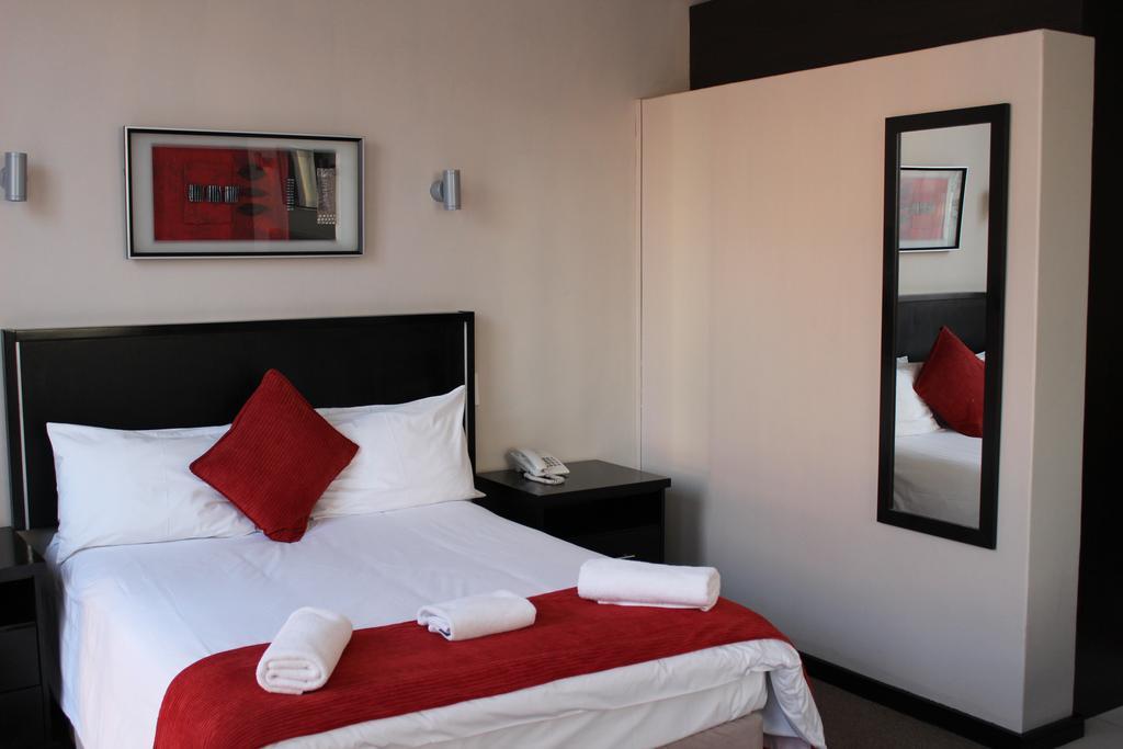 Alcazaba Hotel Johannesburg Buitenkant foto