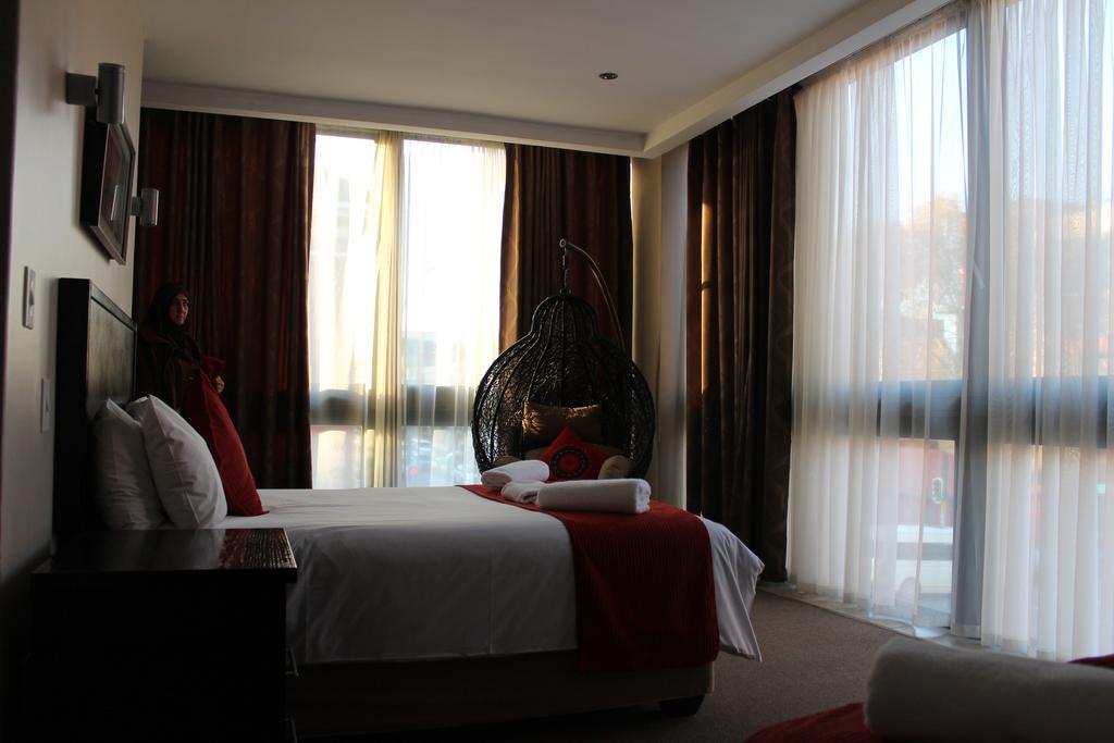 Alcazaba Hotel Johannesburg Buitenkant foto