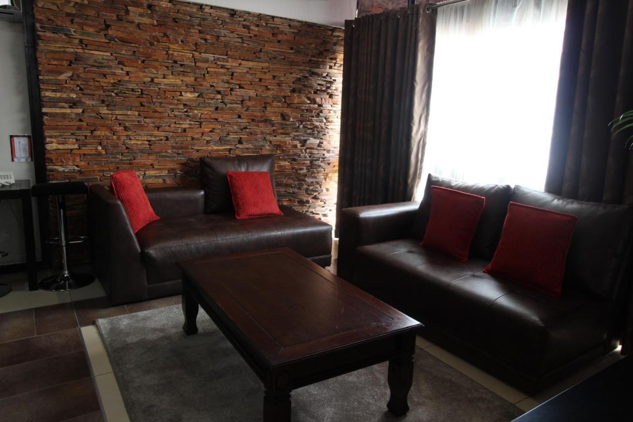 Alcazaba Hotel Johannesburg Buitenkant foto