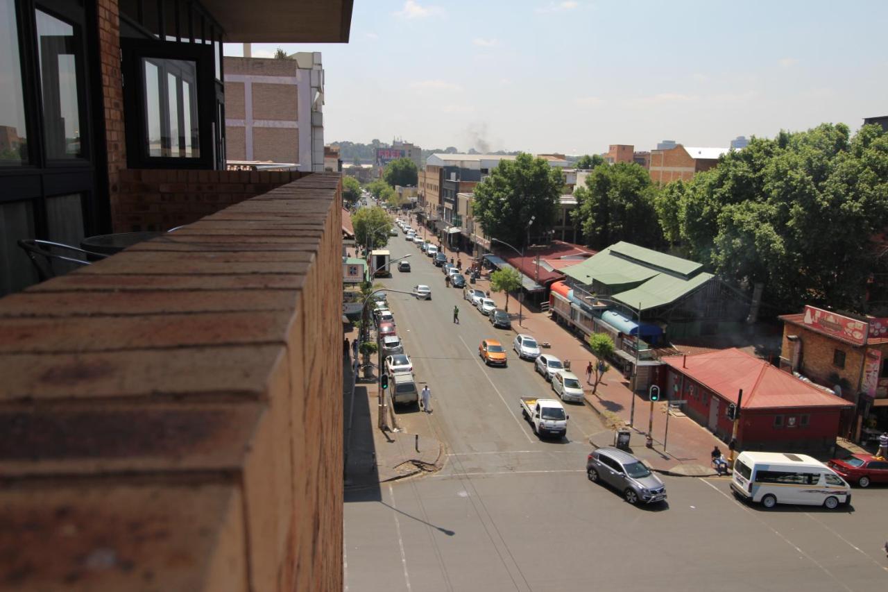 Alcazaba Hotel Johannesburg Buitenkant foto